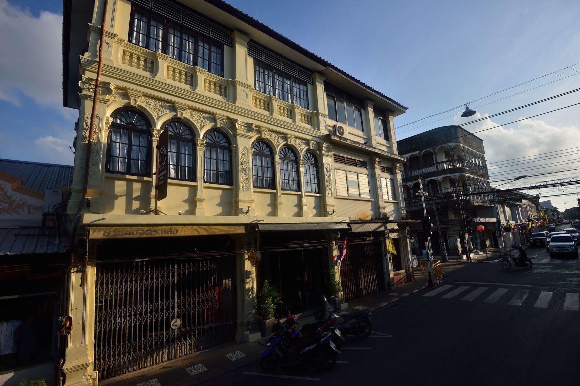布吉 罗曼尼经典旅馆酒店 外观 照片